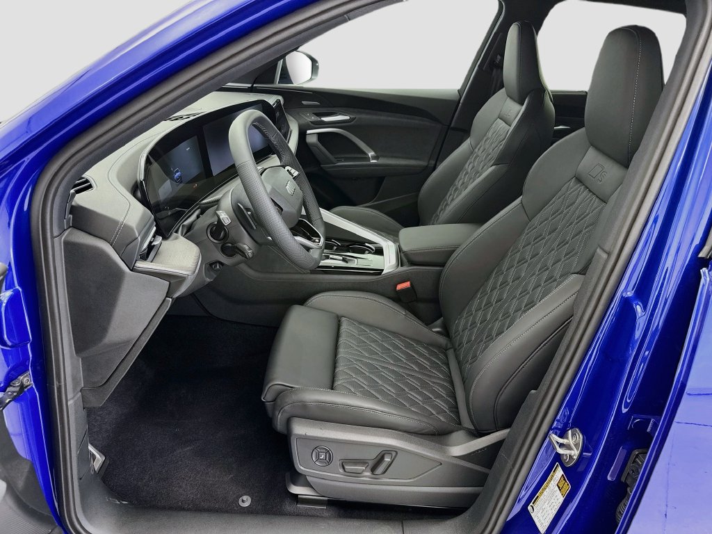 New 2026 Audi SQ5 Premium Plus AWD/4WD image 18