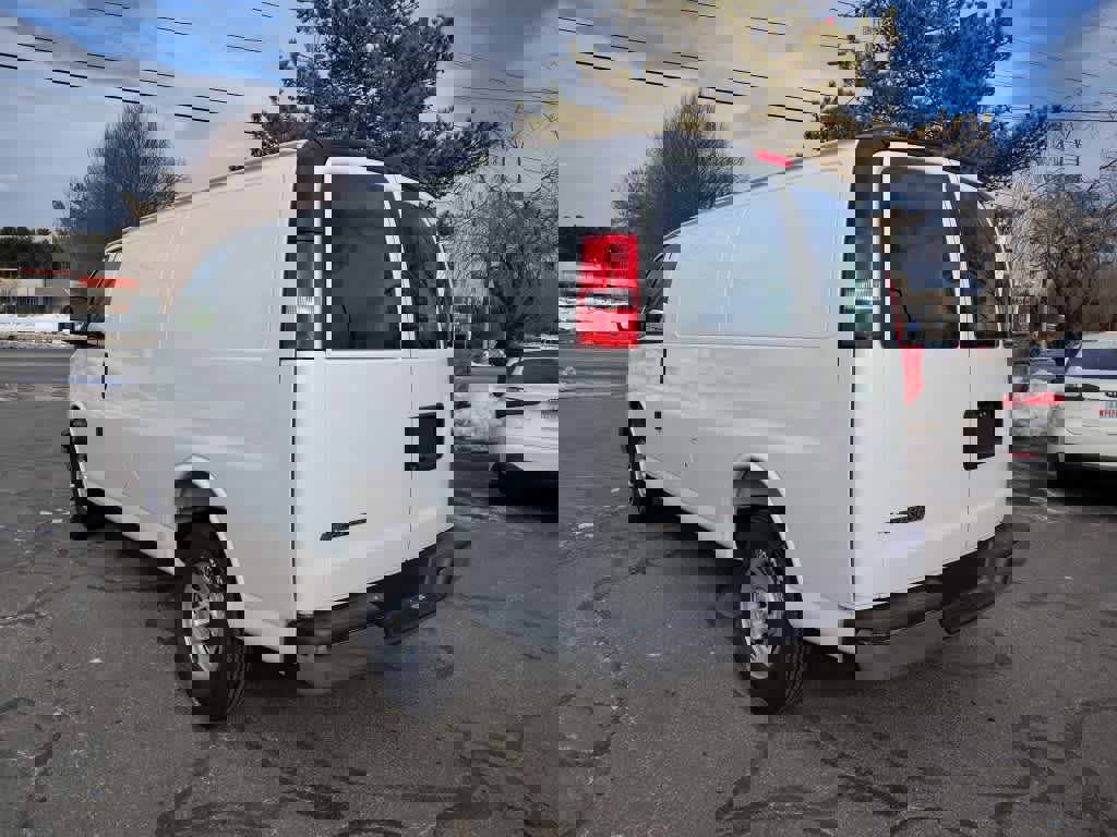 New 2025 Chevrolet Express 2500 w/ Driver Convenience Package image 8