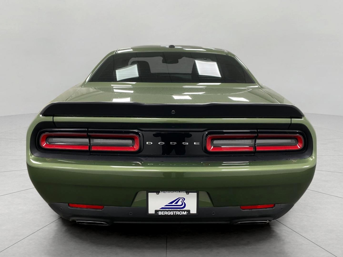 Used 2023 Dodge Challenger R/T image 5