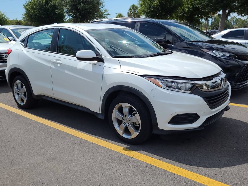 Used 2021 Honda HR-V LX image 3