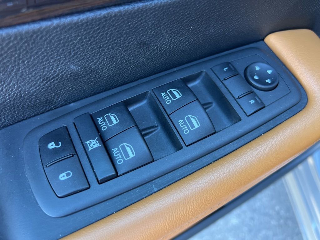 Certified 2022 Chrysler Pacifica Pinnacle image 11