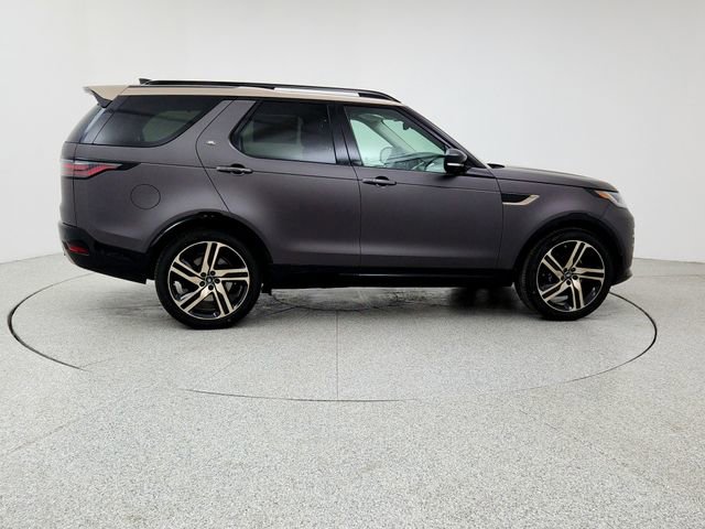 New 2026 Land Rover Discovery Limited Edition AWD/4WD image 4