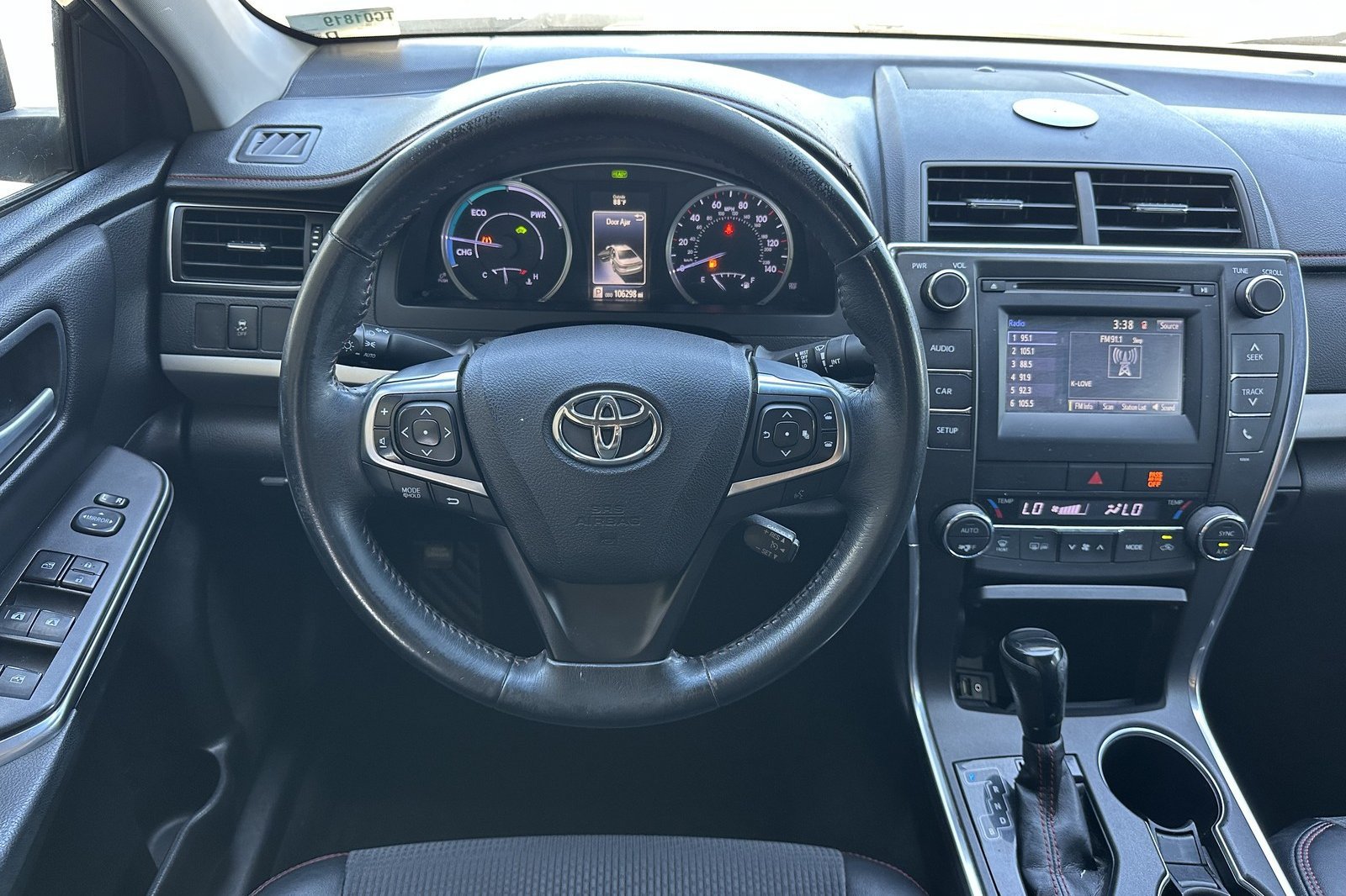 Used 2017 Toyota Camry SE FWD image 14