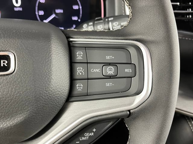 New 2026 Jeep Grand Wagoneer Limited AWD/4WD image 17