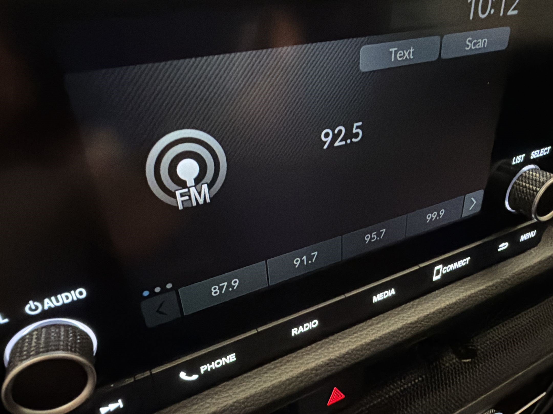 Used 2025 Honda CR-V LX image 21