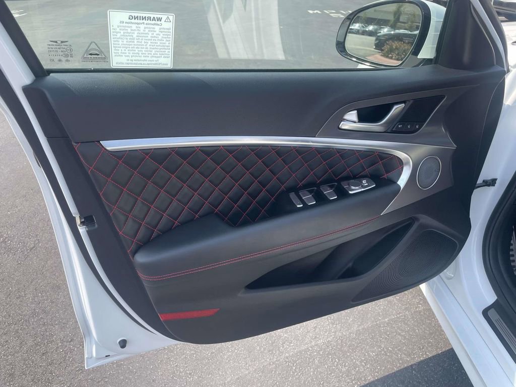 Used 2025 Genesis G70 3.3T Advanced w/ Sport Prestige Package image 18