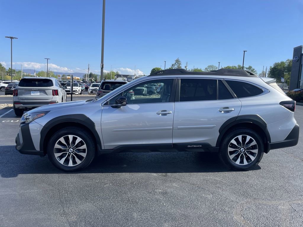 Certified 2024 Subaru Outback Limited XT AWD/4WD image 3