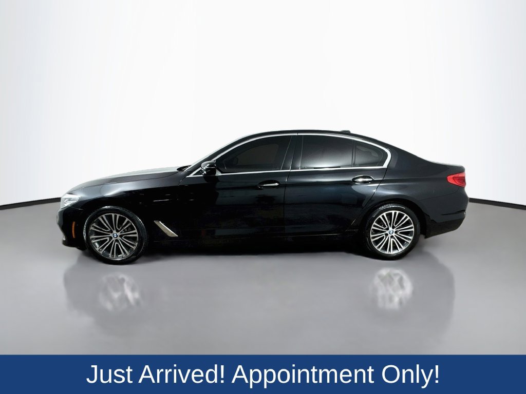 Used 2017 BMW 530i xDrive AWD/4WD image 4