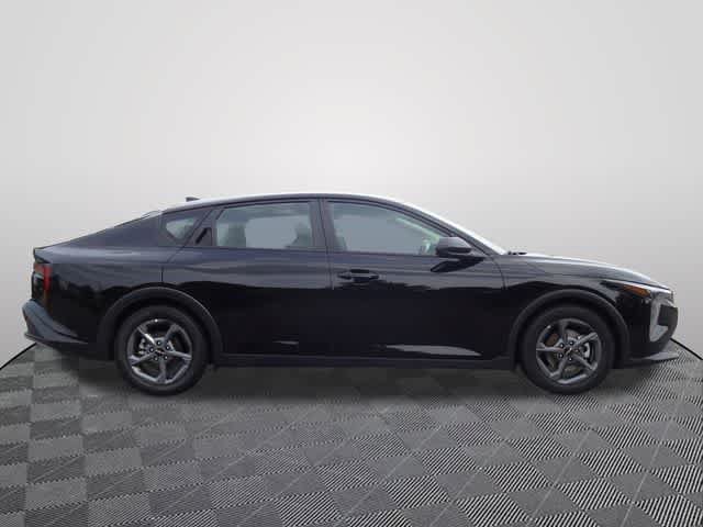 Used 2025 Kia K4 FWD image 4