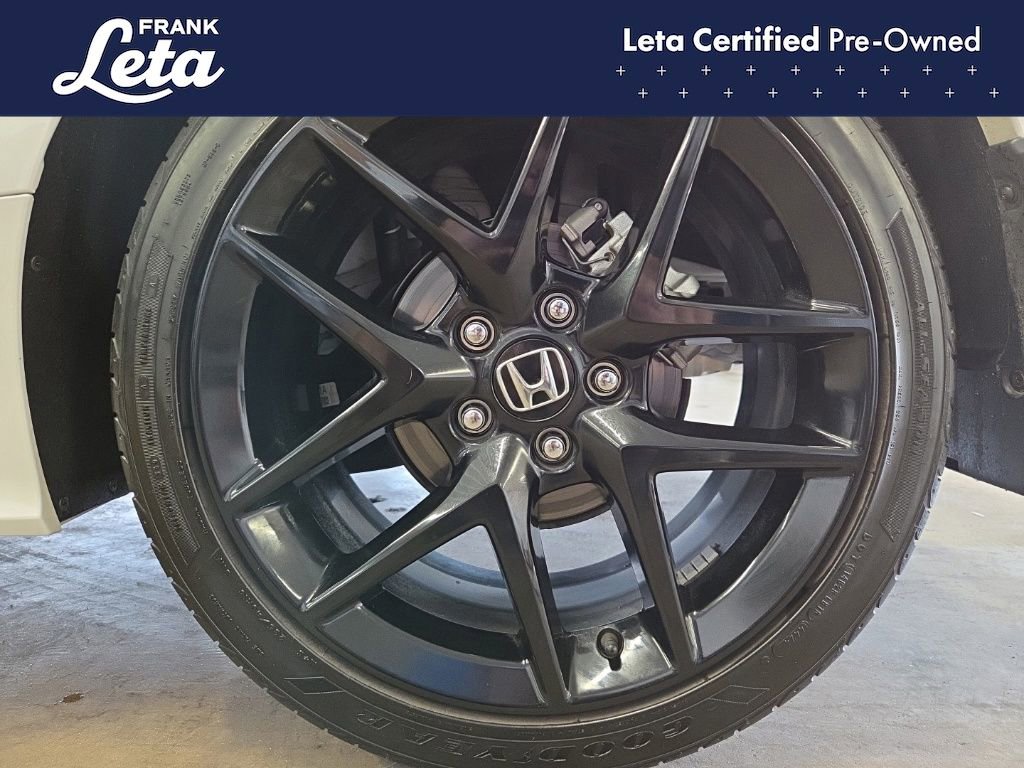 Used 2025 Honda Civic Sport image 14