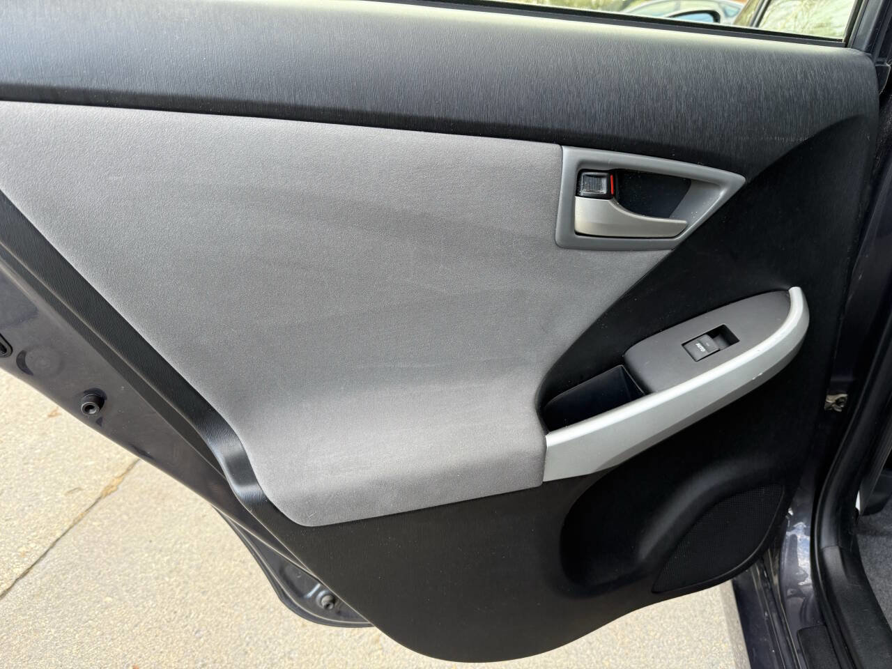 Used 2013 Toyota Prius Two FWD image 19