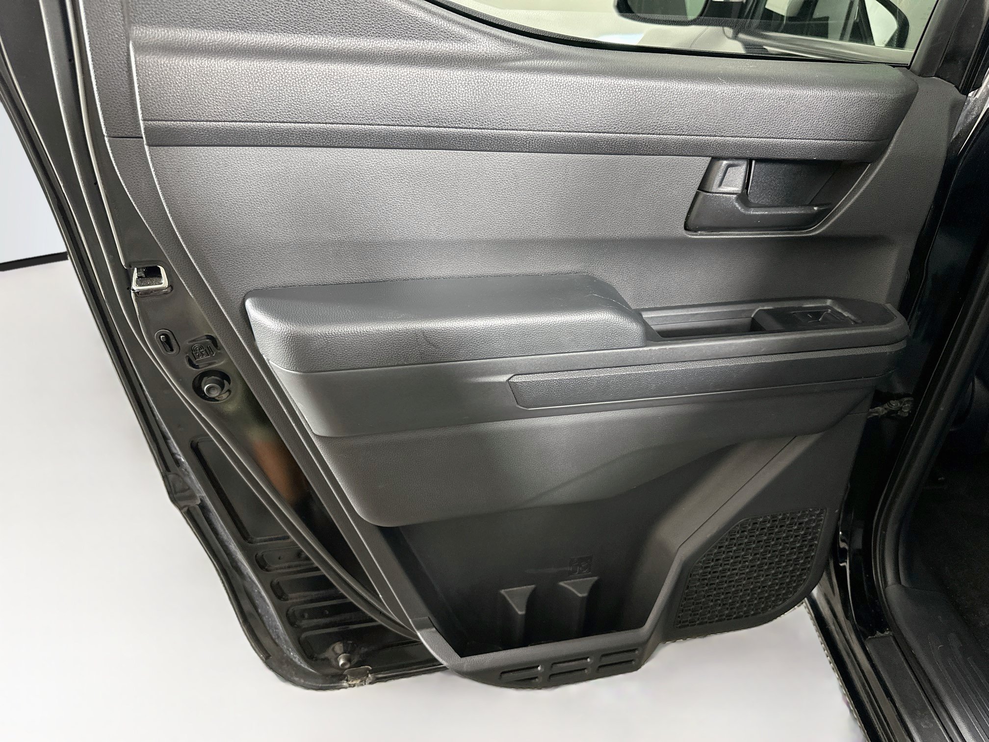 Used 2024 Toyota Tacoma SR5 RWD image 26