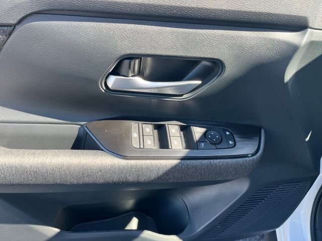 New 2026 Nissan Kicks SV w/ Cold Weather Package image 17