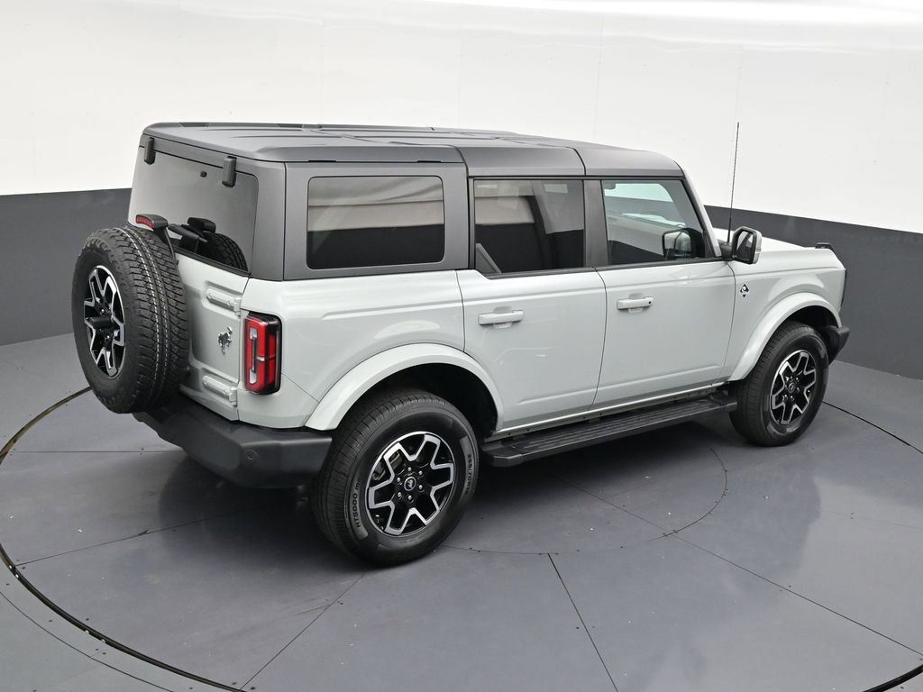 Used 2022 Ford Bronco Outer Banks AWD/4WD image 16