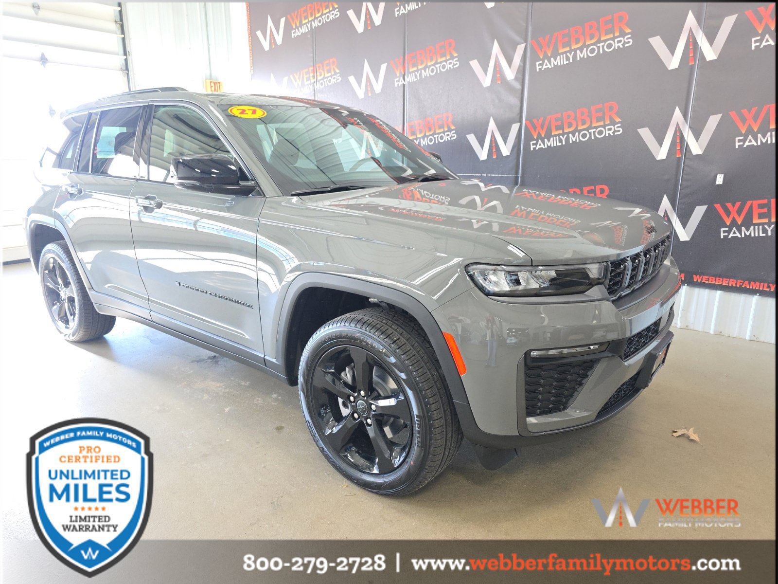 New 2027 Jeep Grand Cherokee Limited AWD/4WD image 1