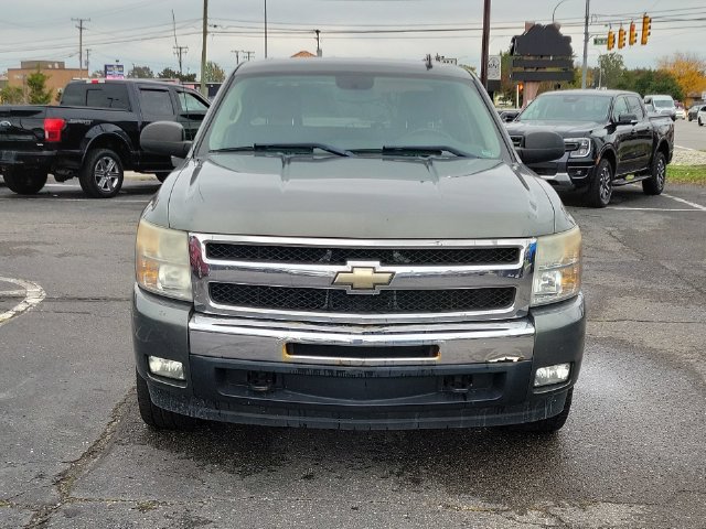 Used 2011 Chevrolet Silverado 1500 LT w/ All-Star Edition AWD/4WD image 3
