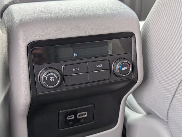Used 2023 GMC Acadia SLE FWD image 15