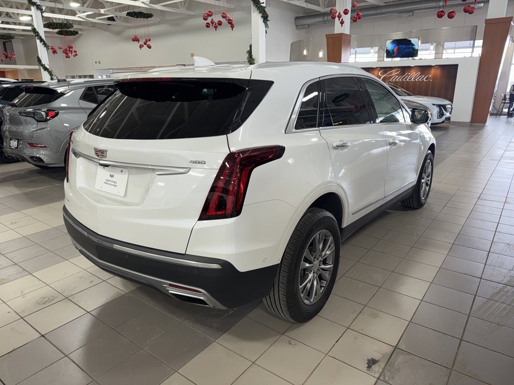 Used 2023 Cadillac XT5 Premium Luxury w/ Technology Package image 3