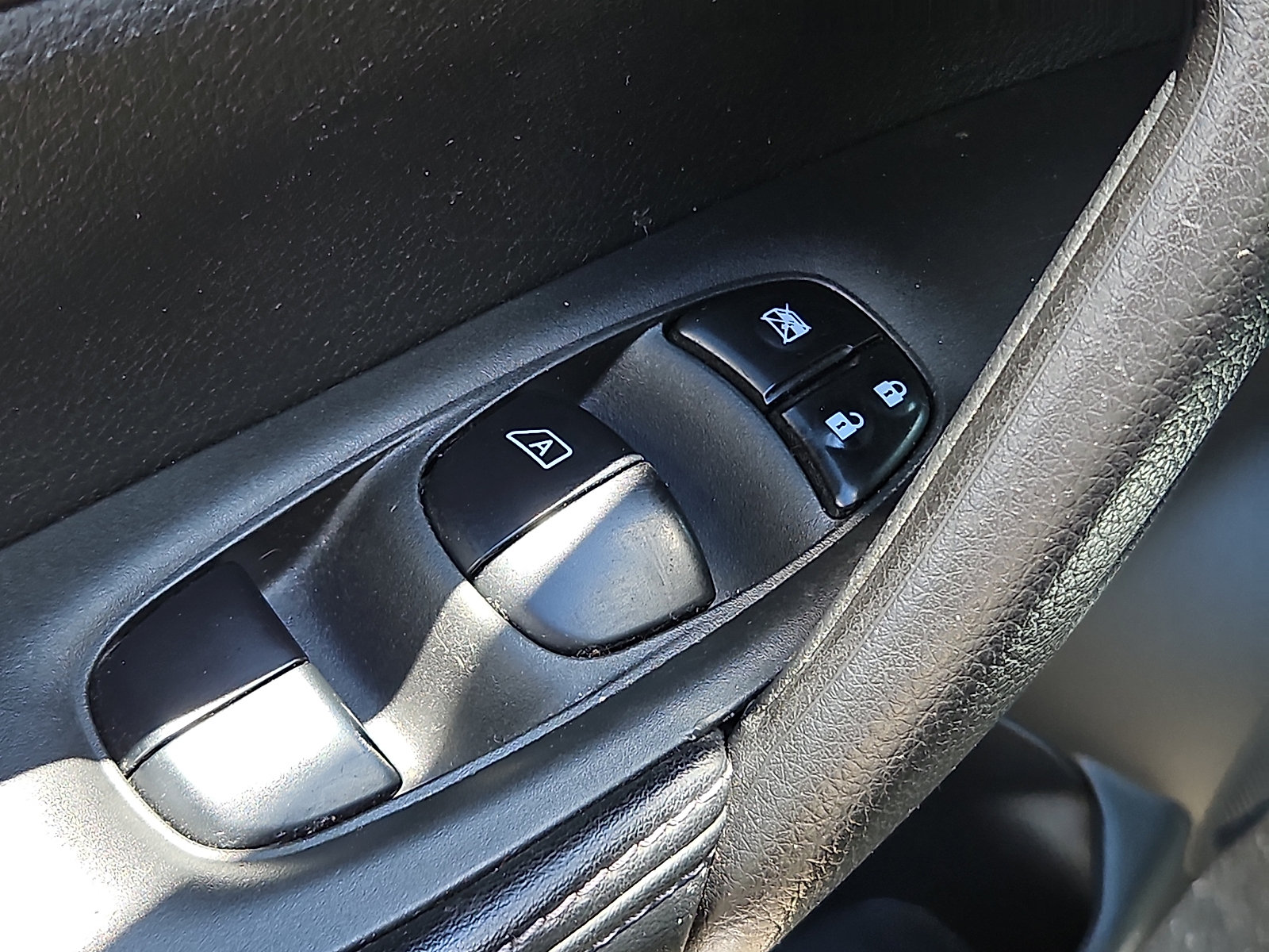 Certified 2019 Nissan Rogue Sport S w/ Appearance Package AWD/4WD image 25