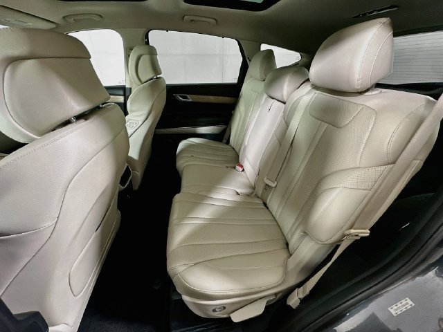 Used 2021 Genesis GV80 3.5T AWD/4WD image 30