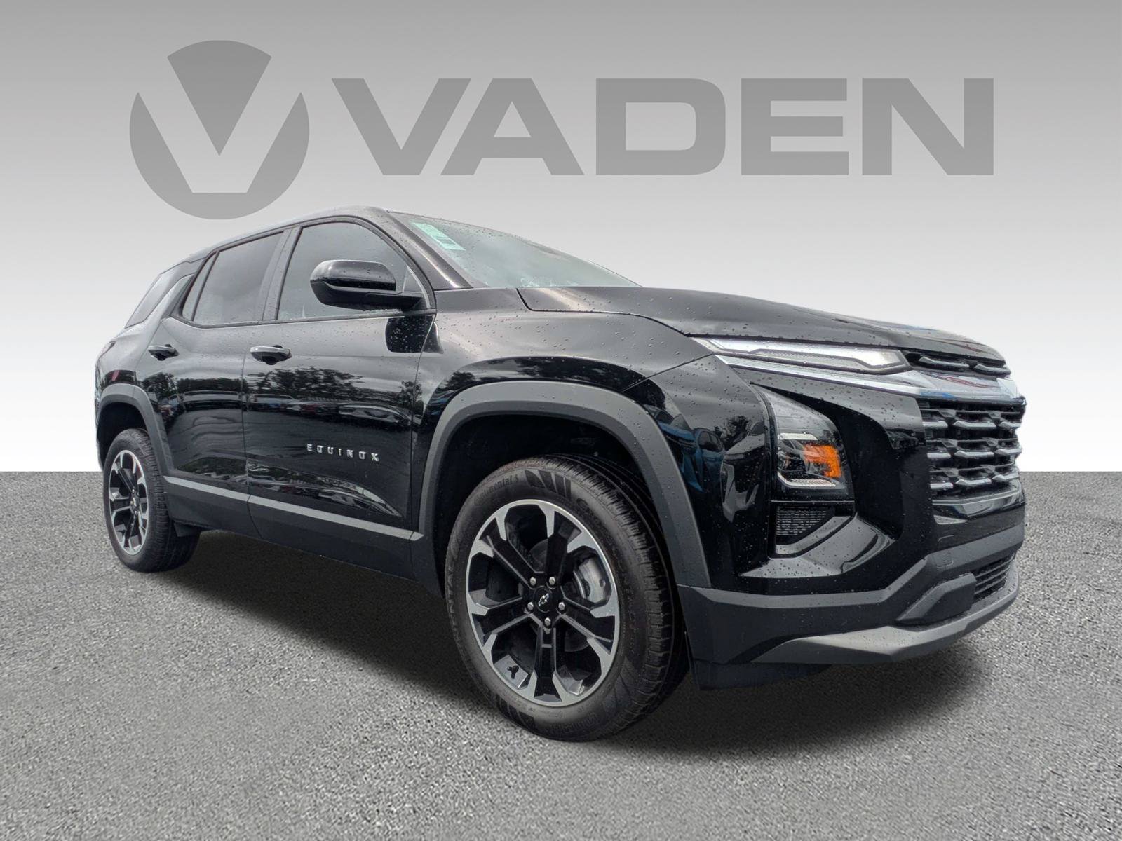 New 2027 Chevrolet Equinox LT FWD image 3