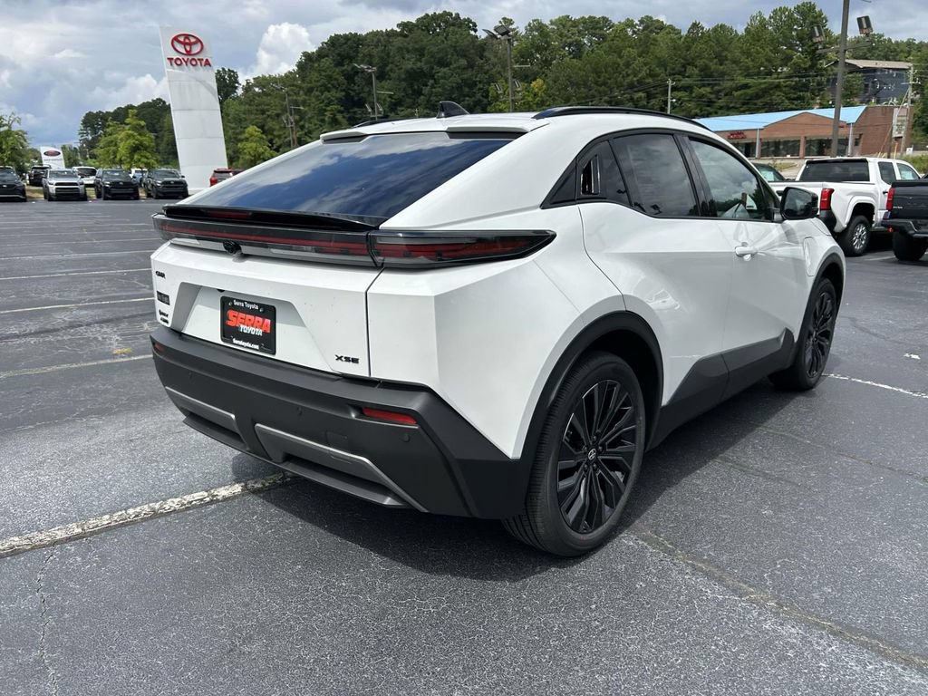 New 2026 Toyota C-HR AWD/4WD image 3