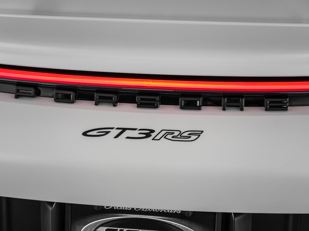 Used 2025 Porsche 911 GT3 RS RWD image 43