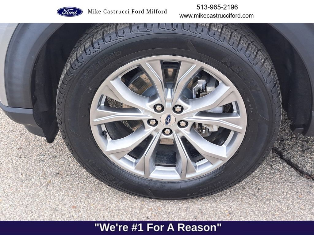 Used 2020 Ford Explorer XLT w/ Equipment Group 202A image 9