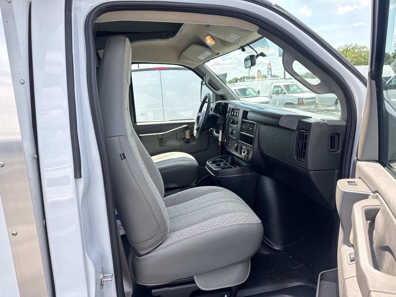 New 2026 Chevrolet Express 3500 w/ Power Convenience Package RWD image 11