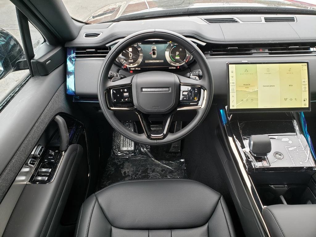 New 2026 Land Rover Range Rover Sport Dynamic SE image 17