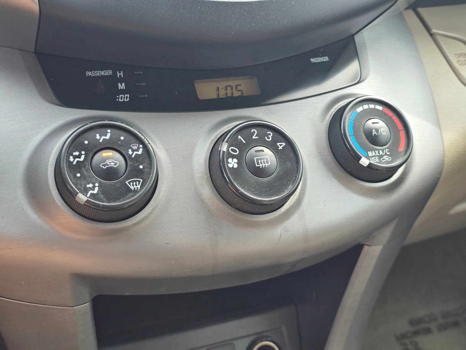 Used 2008 Toyota RAV4 4WD image 28