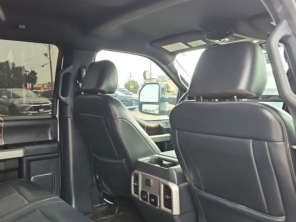Used 2022 Ford F250 Lariat w/ Black Appearance Package AWD/4WD image 17