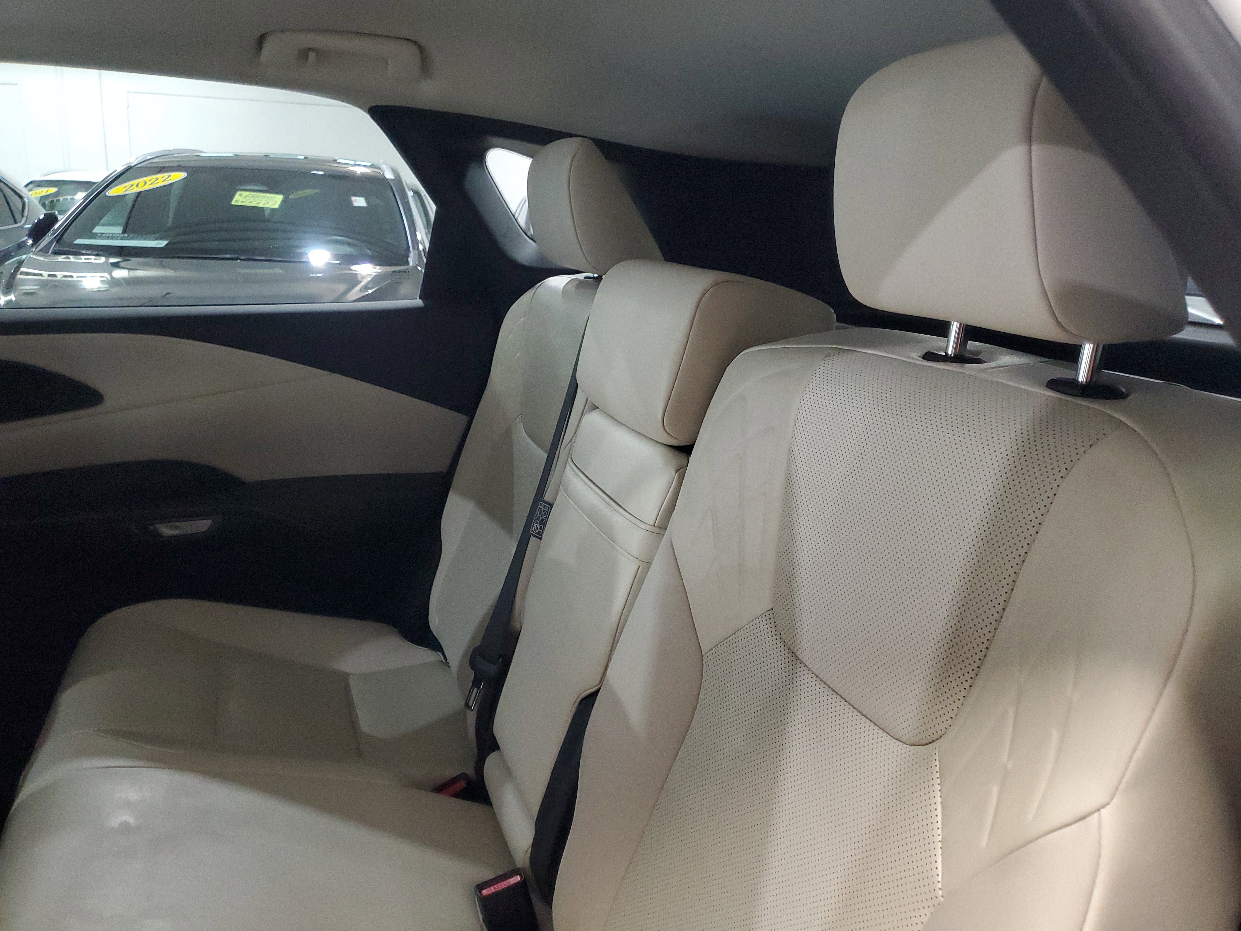 Used 2024 Lexus RX 350h image 15