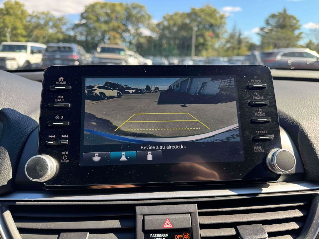 Used 2021 Honda Accord Sport image 29