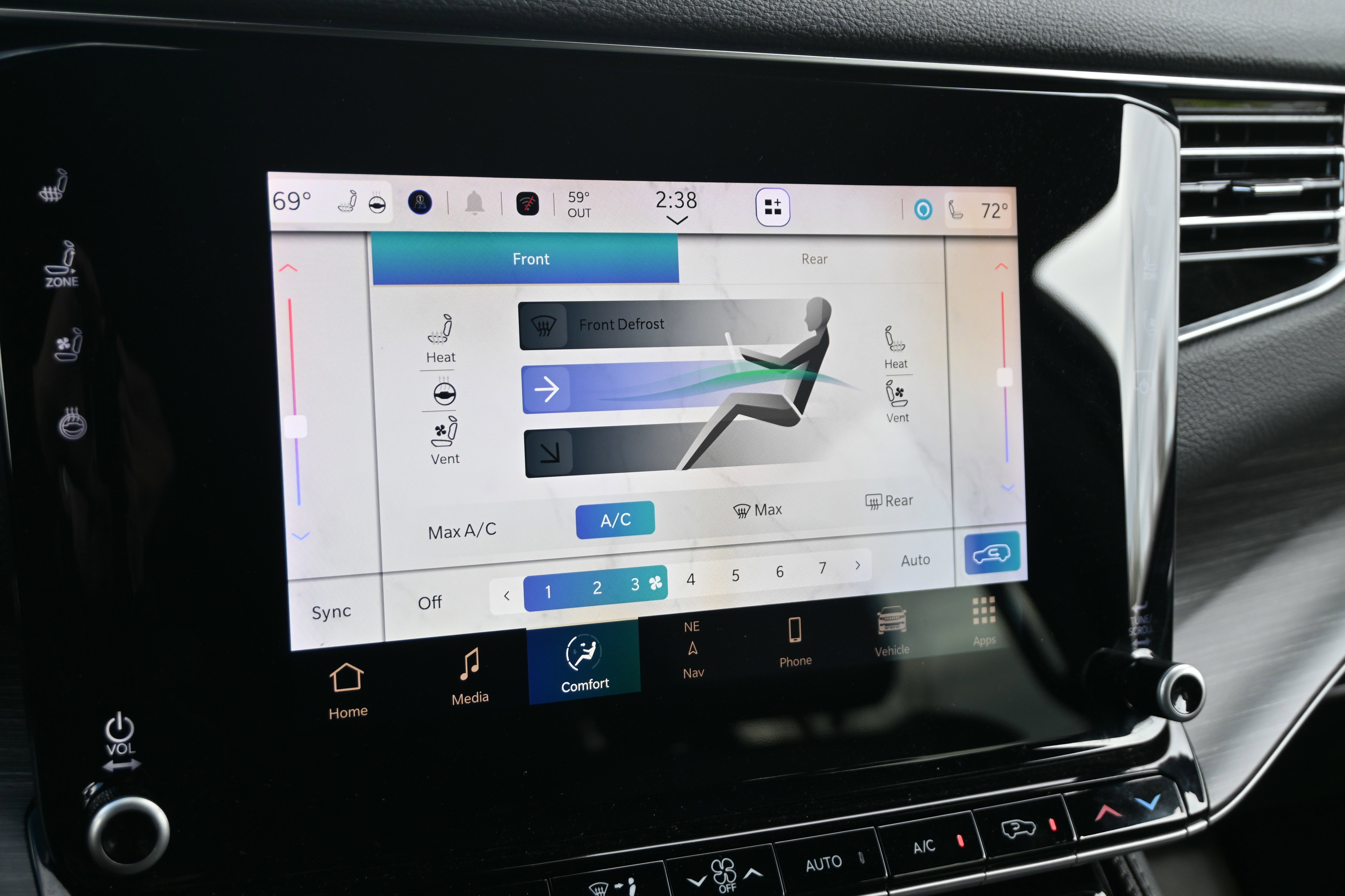 Used 2024 Jeep Wagoneer Series III image 22