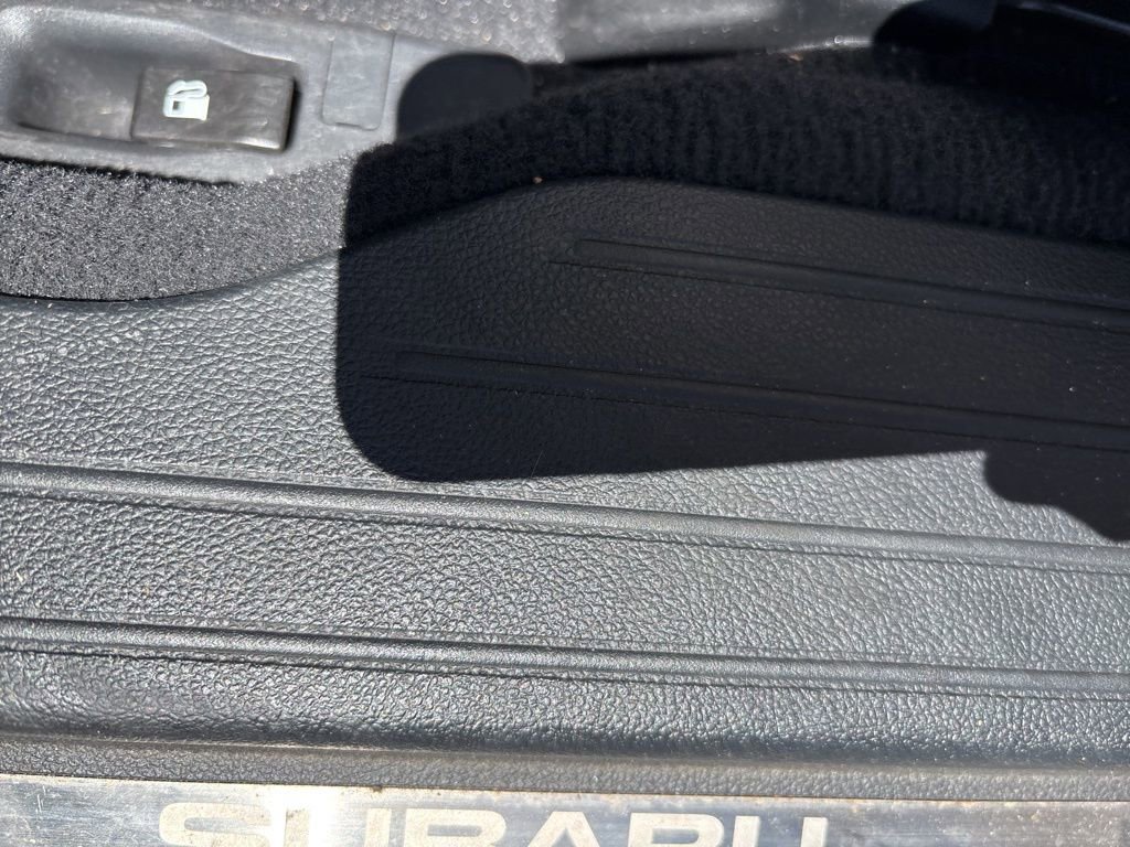 Used 2017 Subaru Outback 3.6R Limited AWD/4WD image 13