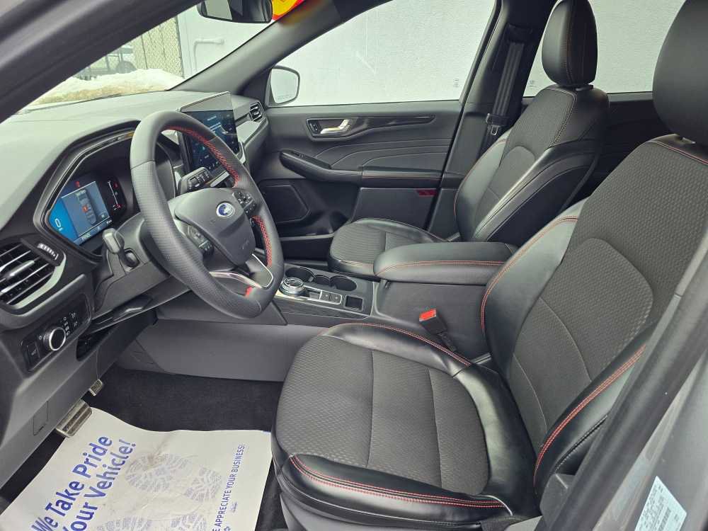 Used 2024 Ford Escape ST-Line w/ Tech Pack #1 image 21