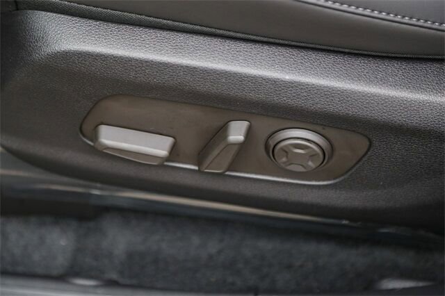 New 2026 Kia Carnival EX FWD image 20