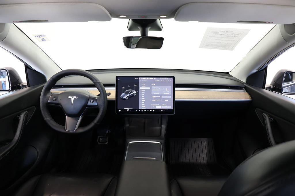 Used 2021 Tesla Model Y Long Range AWD/4WD image 22