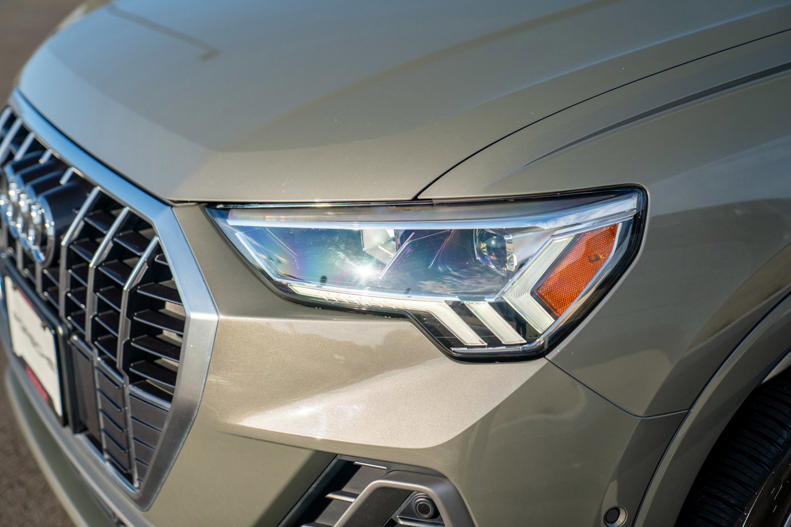 Used 2019 Audi Q3 2.0T Prestige w/ Prestige Package image 30