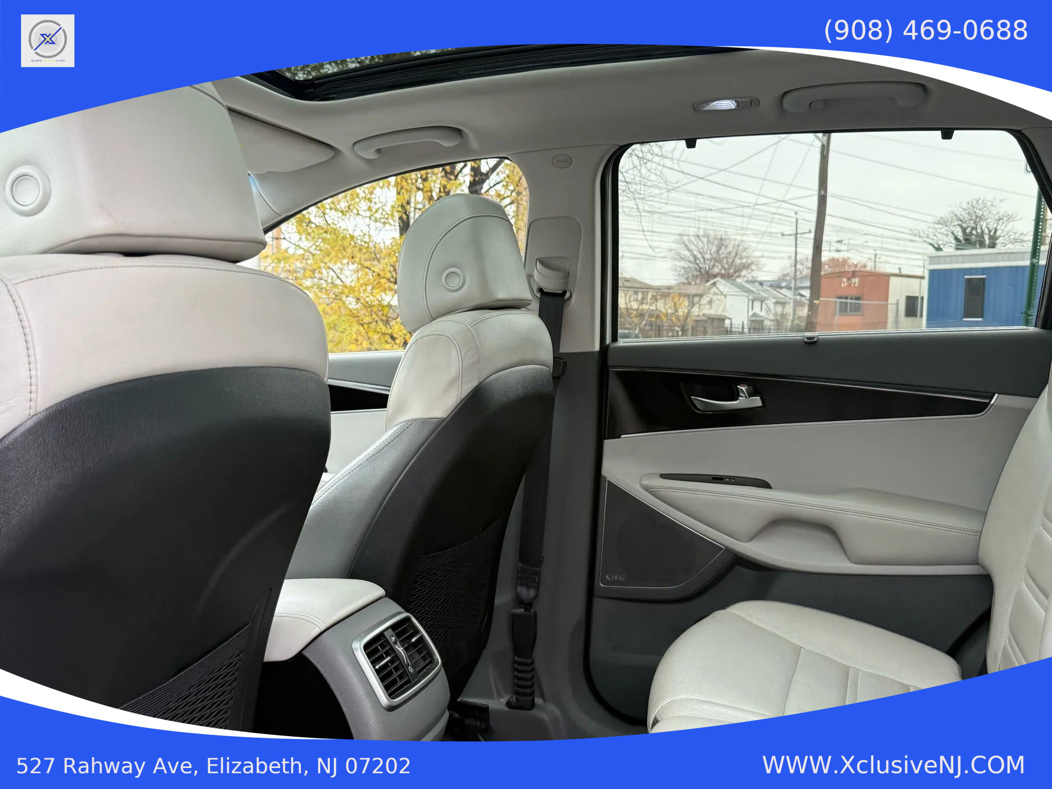 Used 2017 Kia Sorento SX image 28