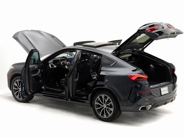 Used 2025 BMW X6 xDrive40i w/ Climate Comfort Package image 29