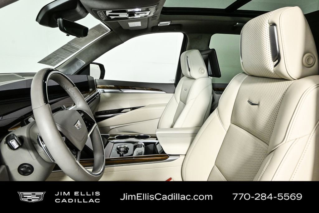 Used 2025 Cadillac Escalade Sport Platinum w/ LPO, Floor Liner Package image 6
