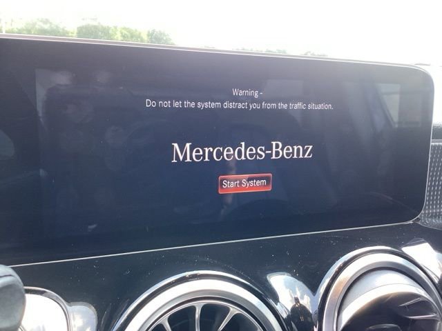 Used 2021 Mercedes-Benz GLB 250 4MATIC image 15