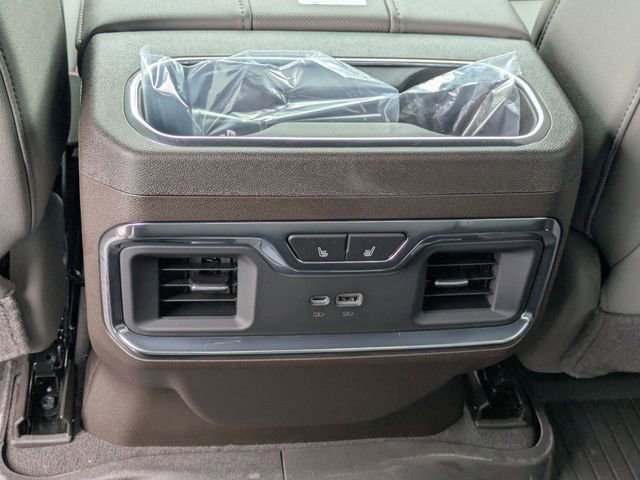 New 2026 Chevrolet Silverado 1500 LTZ w/ LTZ Premium Package image 32