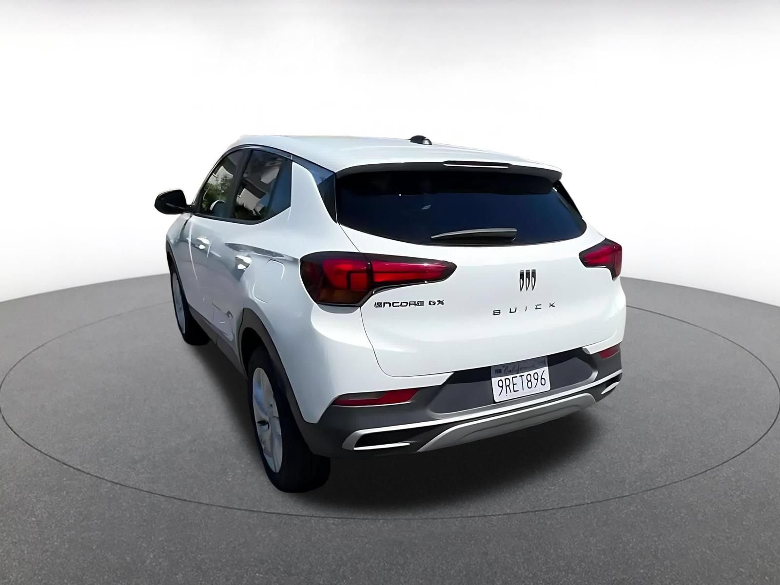 Used 2025 Buick Encore GX Preferred FWD image 11