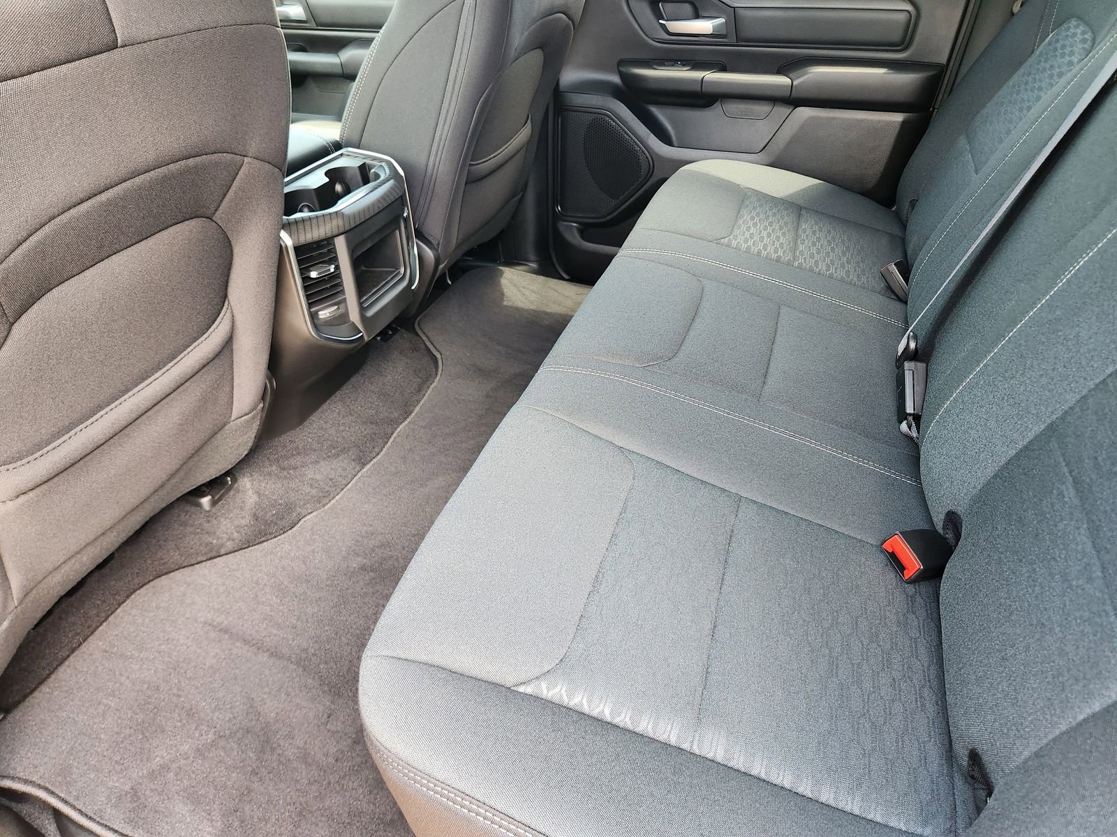 New 2026 RAM 1500 Express AWD/4WD image 25