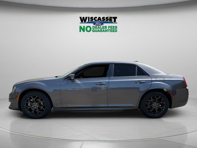 Used 2023 Chrysler 300 Touring L w/ Popular Equipment Group AWD/4WD image 2