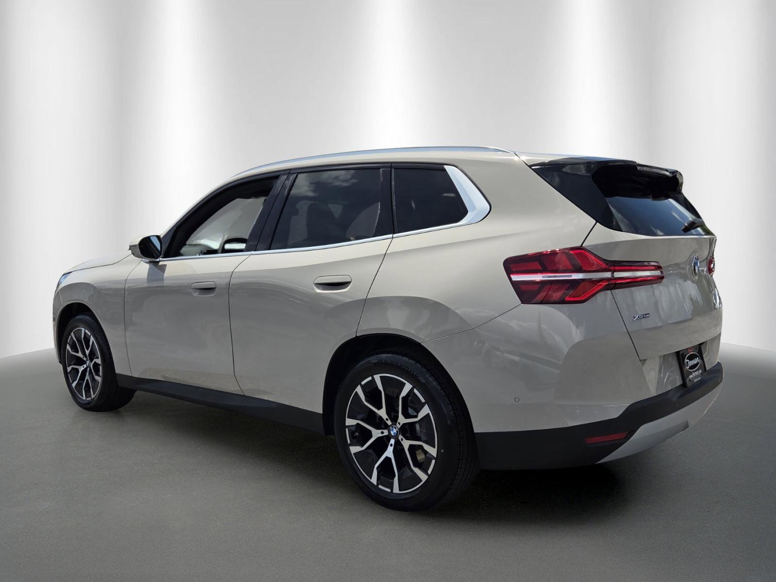 New 2026 BMW X3 xDrive30 w/ Premium Package AWD/4WD image 5