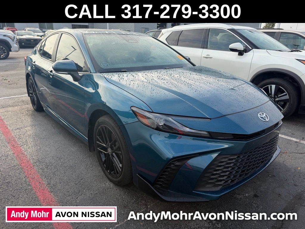 Used 2025 Toyota Camry SE w/ Multimedia Upgrade Package
